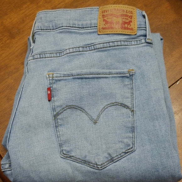 Levi's 314 Shaping Straight jeans - Picture 8 of 8